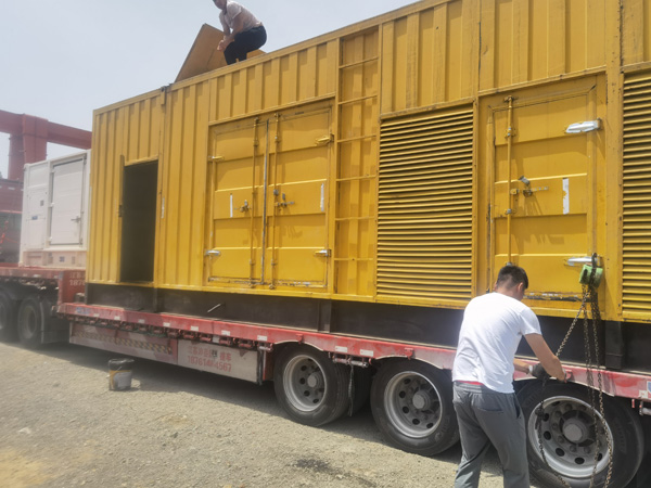 高邑发电机出租100KW发电机需要什么规格的电缆线？