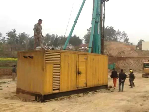 高邑如何判断水冷式机油散热器密封件是否需要更换？
